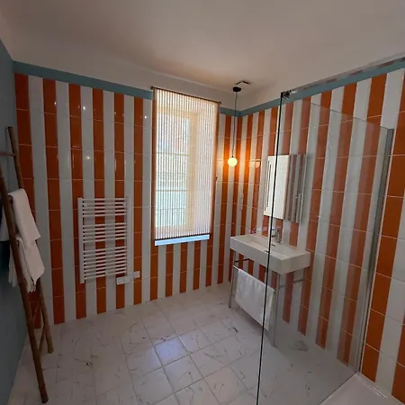 Fleur D'oranger Elegance And Modern Comfort Nimes